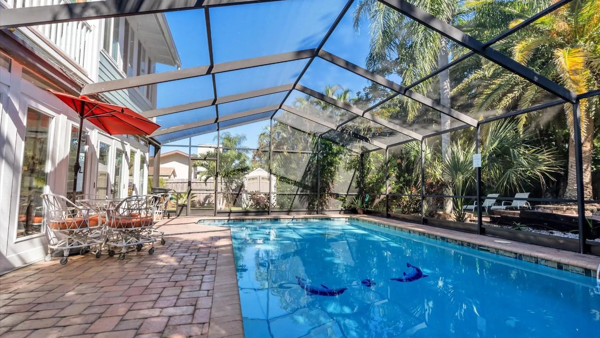 Sneaky Tiki: Heated Saltwater Pool+5 Min To Beach Largo United States